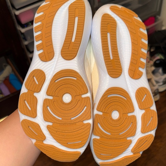 Brooks Glycerin StealthFit 21 cushion neutral - Picture 4 of 16